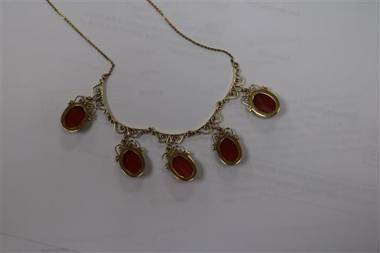 A 20th century Italian 12ct gold and oval cabochon coral set drop fringe necklace, approx. 44cm.